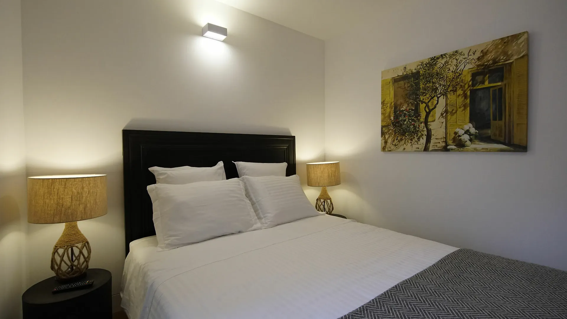 Alma Moura Residences Lisboa 0*,